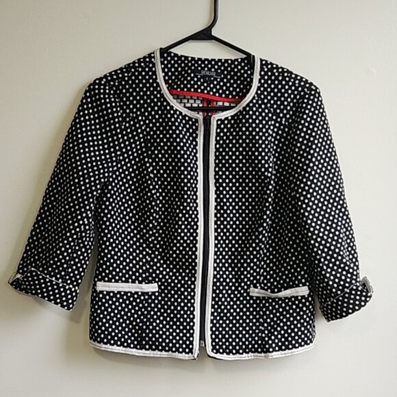 Cute zip up fitted blazer - Picture 1 of 2